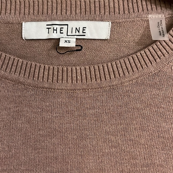 The Line XS lightweight sweater NWOT - Picture 2 of 4